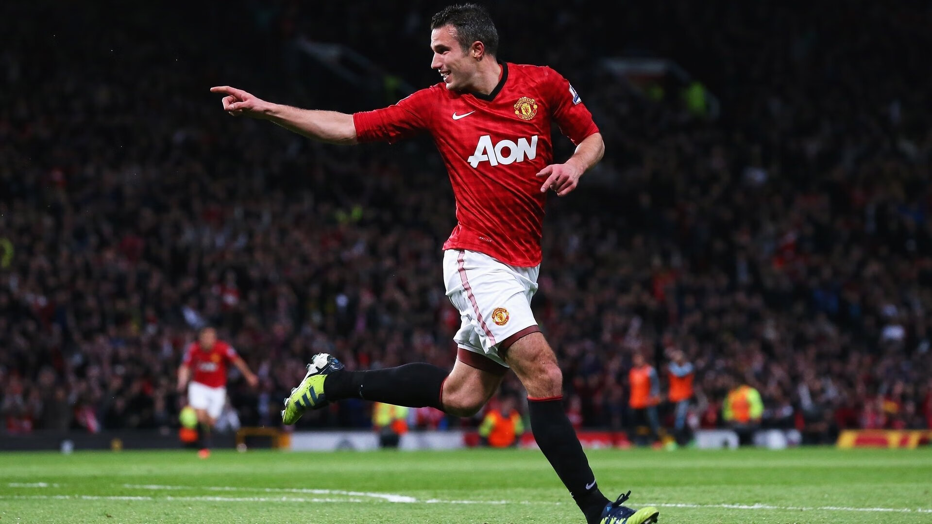 哈兰德连场破门,英超射手榜领跑者不可阻挡,哈兰德能否超越c罗