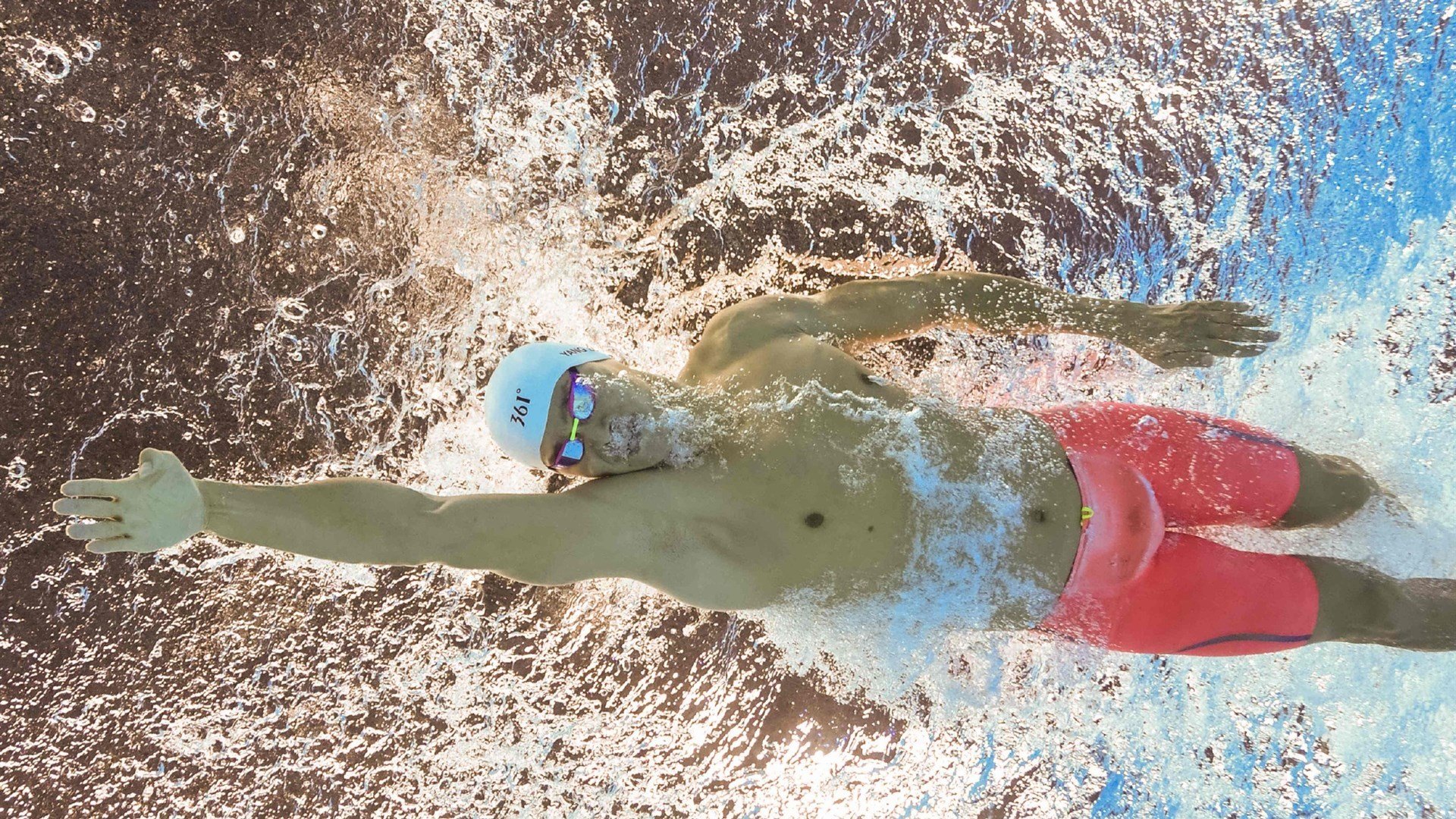 社区台球兴起：全民参与运动热潮，台球社团宣传